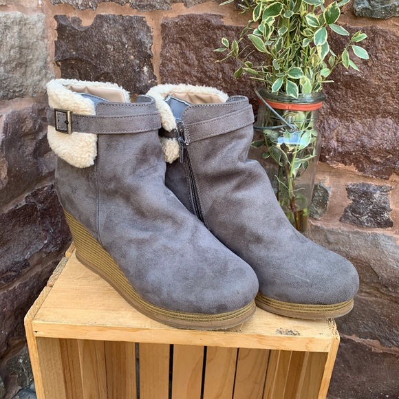 ✨CHEEKS PLATFORM WEDGE FUR TRIM ANKLE BOOTS 8 - Picture 6 of 16